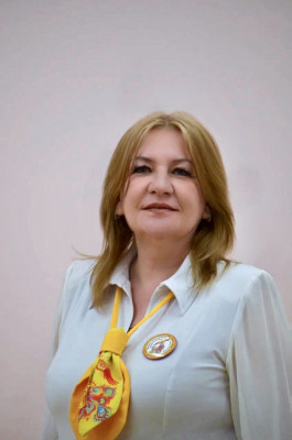 Воспитатель высшей категории Ермоленко Марина Викторовна Воспитатель высшей категории Ермоленко Марина Викторовна